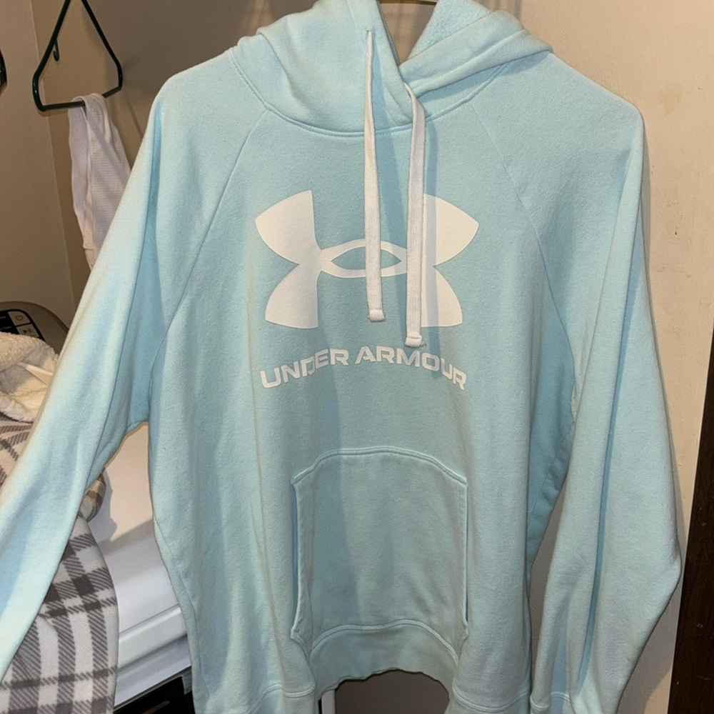 UNDER ARMOUR HOODIE